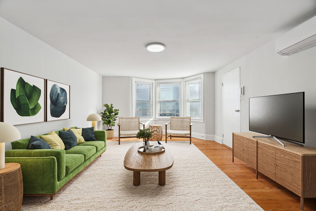 Building Photo - 10 Montgomery Rental