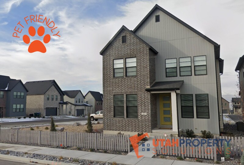 Photo - 3069 N 300 W