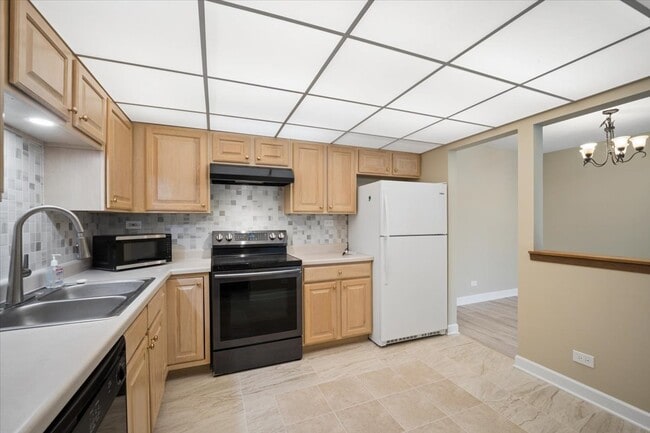 Photo - 475 Plum Creek Dr
