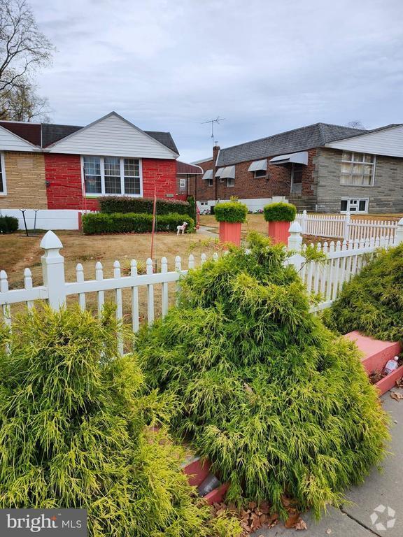 Building Photo - 8609 Bustleton Ave Rental