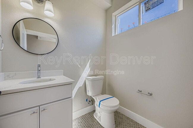 Photo - 2208 S Albion St Unit 3