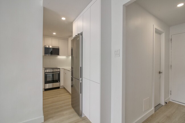 Photo - 1 Chem. de la Côte-Sainte-Catherine Unit 905