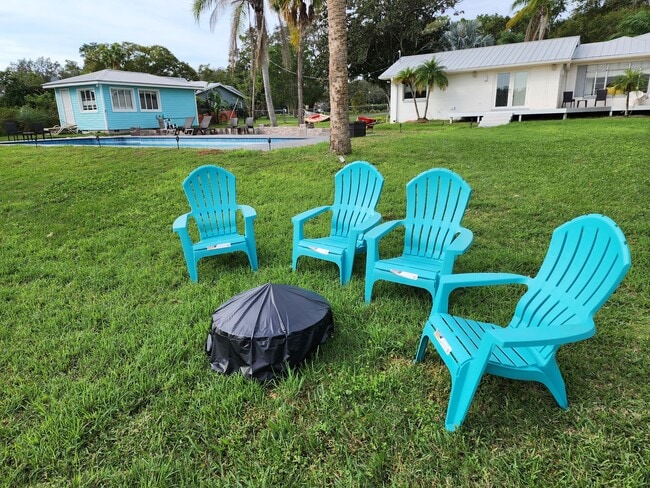 Photo - 330 S Triplet Lake Dr