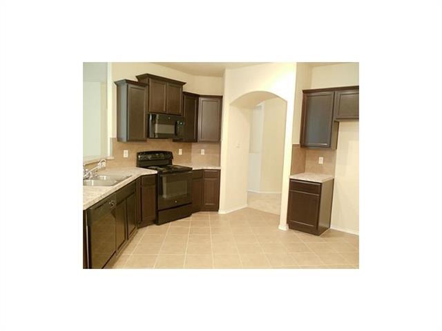 Photo - 1207 Caroline Dr