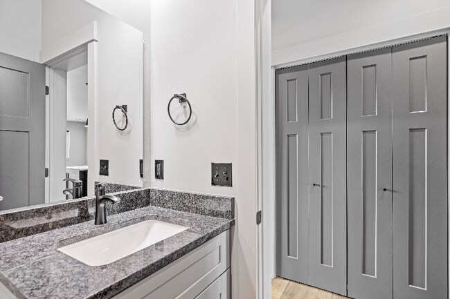 Photo - 205 Fletching Way