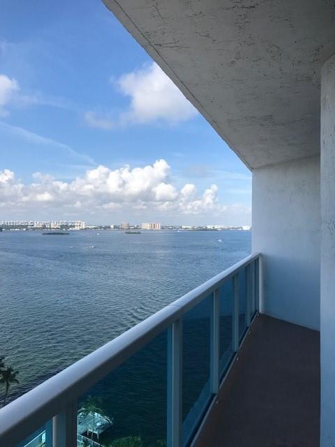 Photo - 1881 79th Street Causeway Casa Adosada