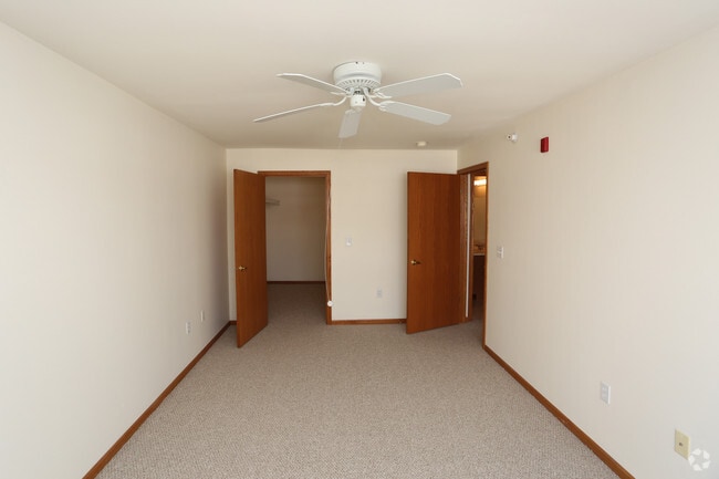 "B" Bedroom