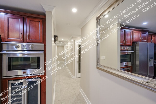 Photo - 1424 N Gene Ave