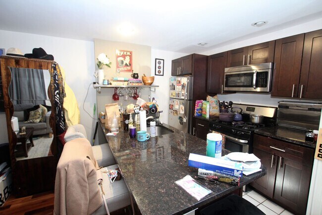 Photo - 2109 Spring Garden St Unit 1R