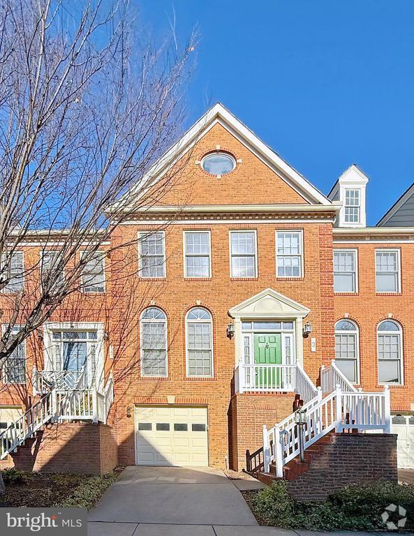 Building Photo - 3 Cherry Blossom Ct Rental