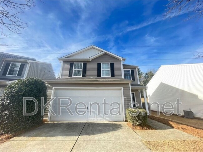 Building Photo - 2355 Mayfair Dr