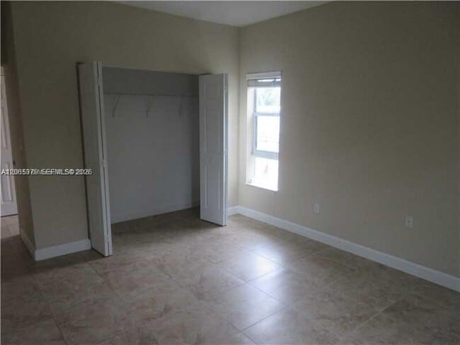 Photo - 11 Antilla Ave Unit B