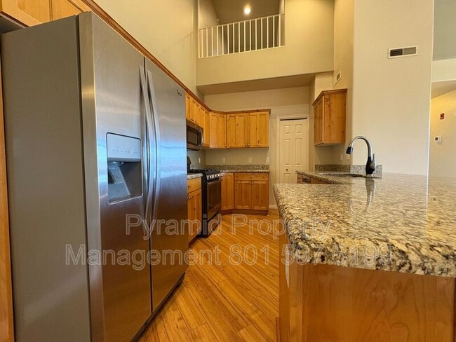 Photo - 4988 Timber Way