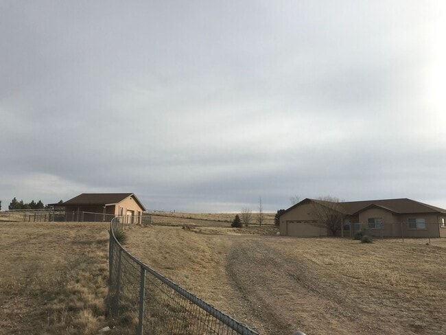 Photo - 2775 W Colt Canyon Trail