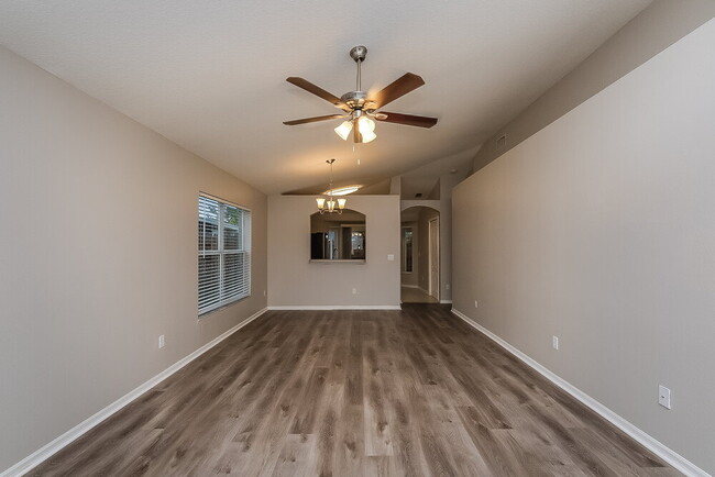 Photo - 18131 Lembrecht Way