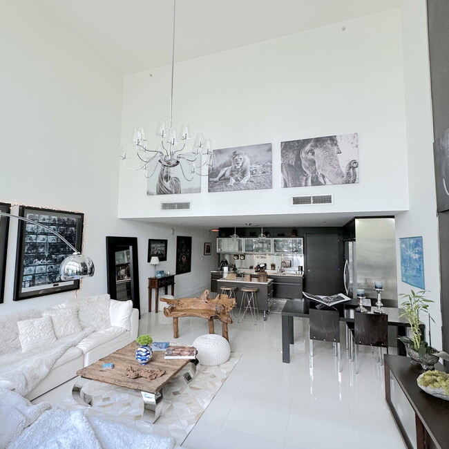 Photo - 6000 Collins Ave Unit 509