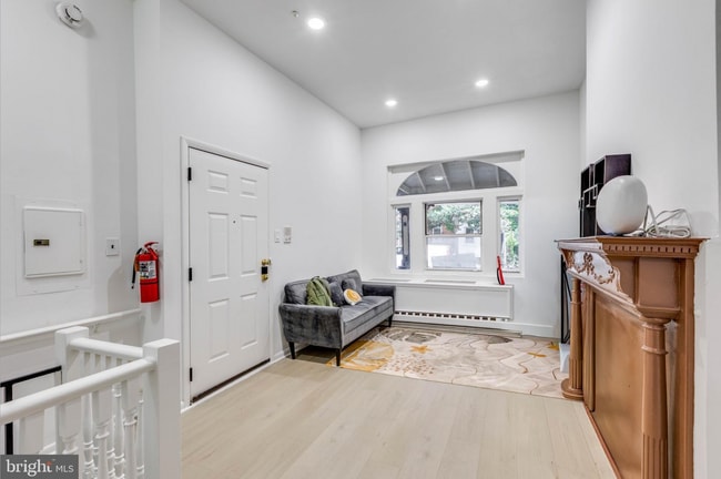 Photo - 4242 Pine St Unit 1A