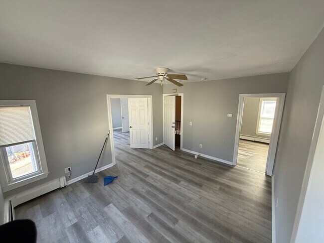 Photo - 142 Belmont St Unit 2