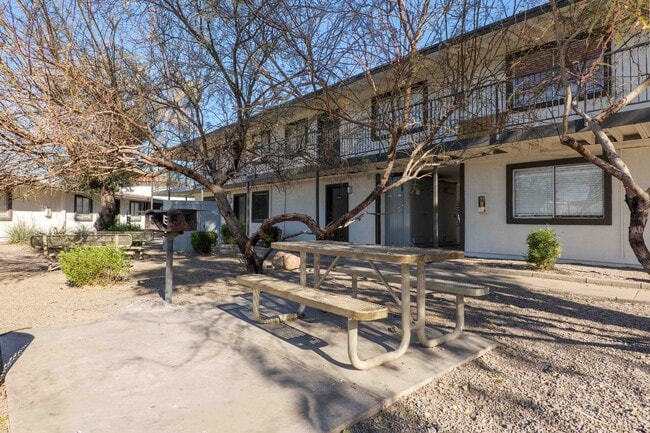 Mariposa Flats