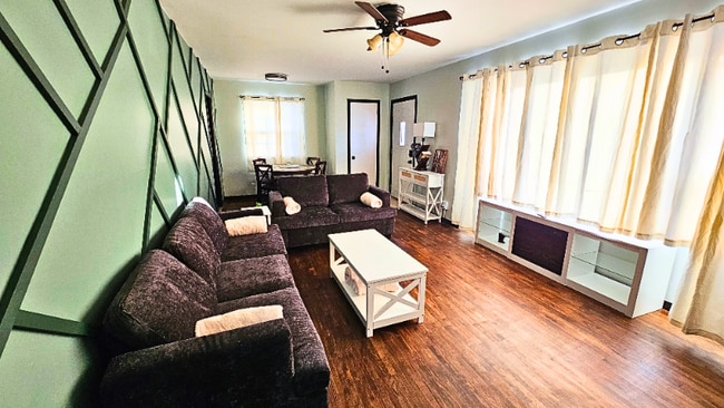 Photo - 7433 15th Ave S