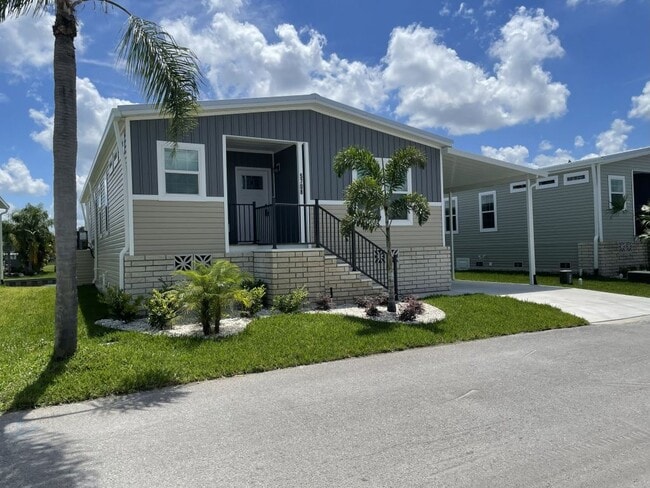 Building Photo - 5708 Blue Harbor Dr