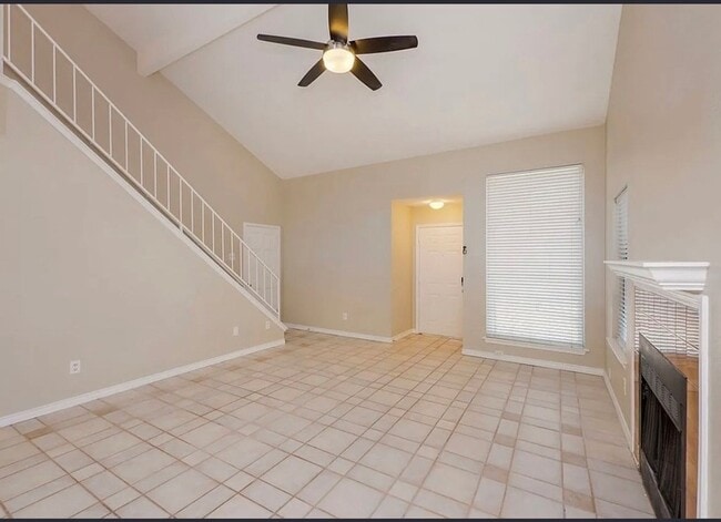 Photo - 12917 Meehan Dr