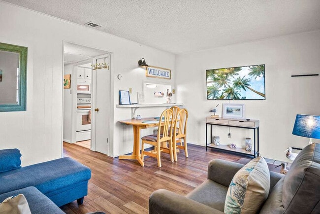 Photo - 2025 Eleventh Street-SI FL1-ID1023252P Unit SI FL1-ID1023252P