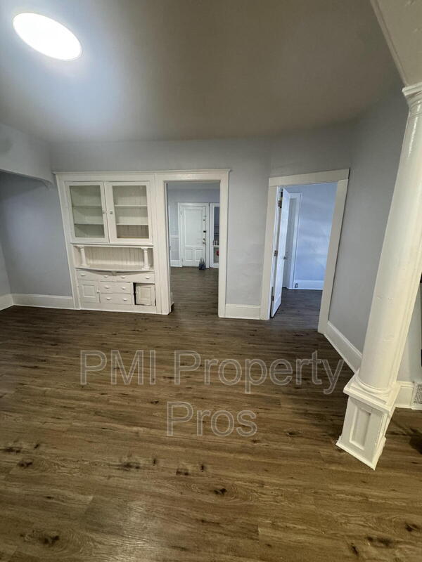 Photo - 3373 N Richards St