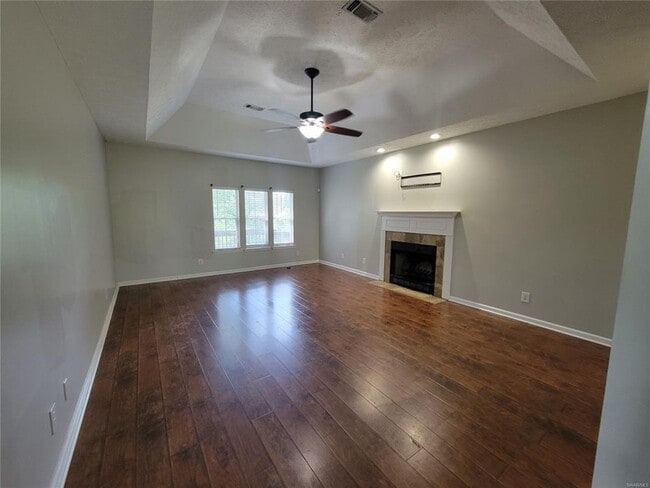 Photo - Prattville Home Close to Hwy 31 and Hwy 14!