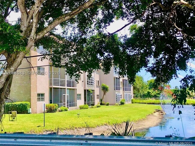 Photo - 2431 SW 82nd Ave Unit 202
