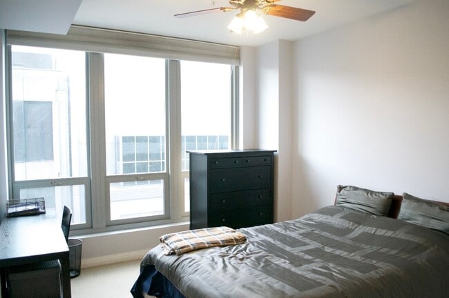 Photo - 565 W Quincy St Unit 1201