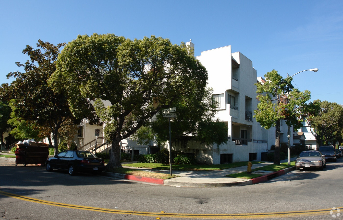 Photo - 401 W Dryden St