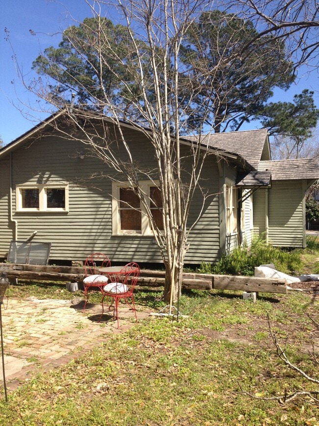 Photo - 608 Madison St