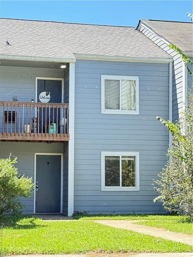 Building Photo - 105 Lake Powell Rd Unit B