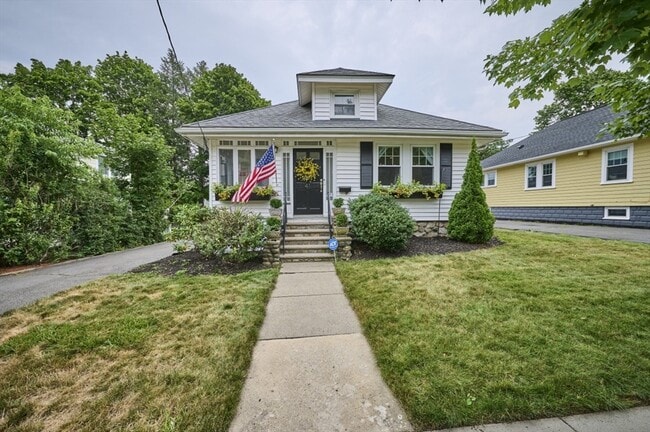 Photo - 41 Lynde Ave