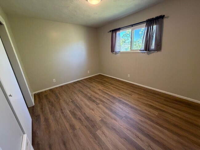 Photo - Lease Pending - Victor Duplex