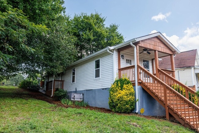 Photo - 2 Bedroom, 2 Bath in Homewood