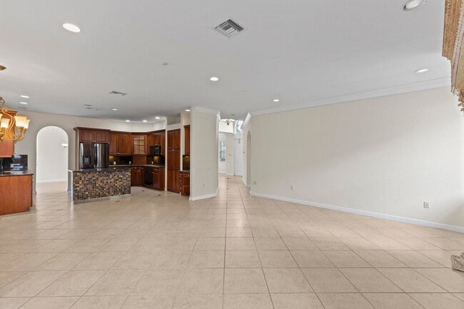 Photo - 6597 Marbletree Ln