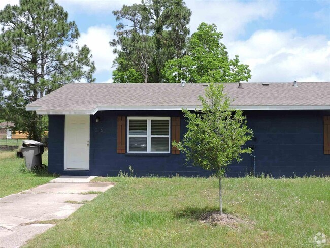 Building Photo - 2116 Eliasberg St Rental