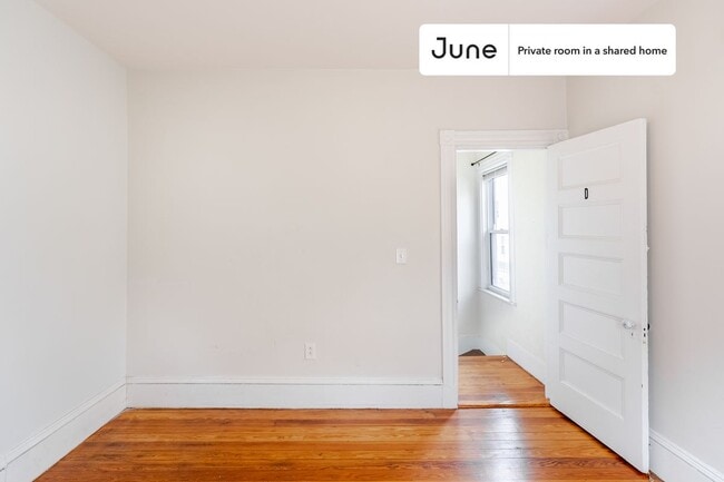 Photo - Room in Shared 4 bed/1 bath home Unit D