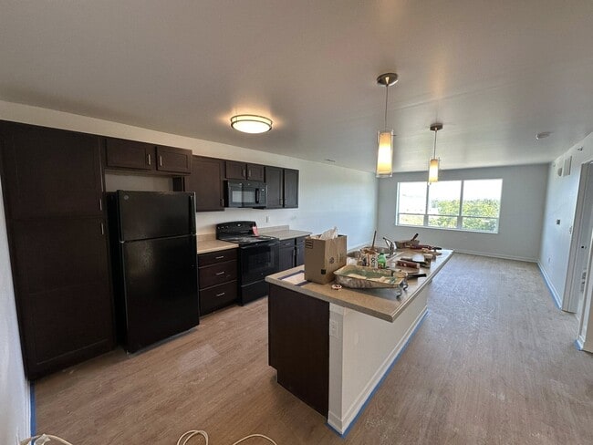 Photo - Victories Square