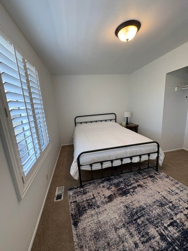 Photo - 417 N 1400 W