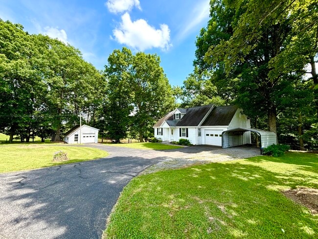 Photo - 1405 Webb Ridge Rd