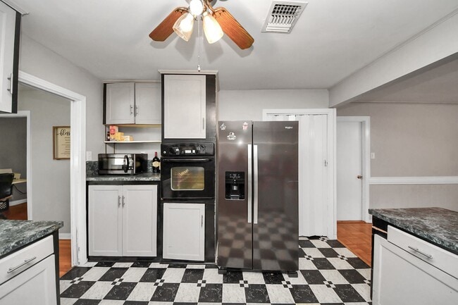 Photo - 2601 Holly St
