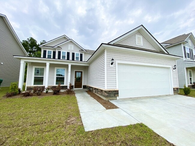 Building Photo - Three Bedroom Home in Malind Bluff!