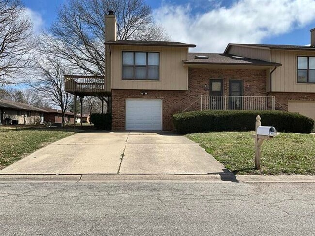 Photo - 158 Marion Dr Rental