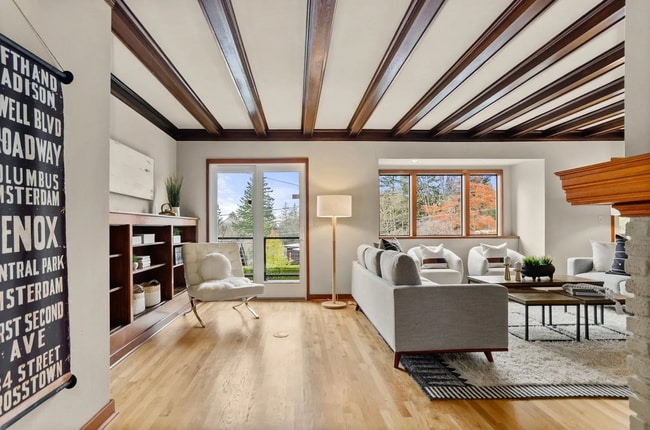 Photo - Stunning Portland Home with Open Floor Pla...