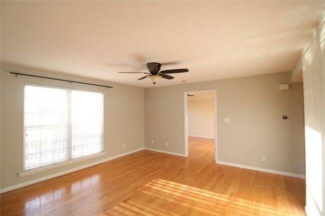 Photo - 5123 Welsh Dr