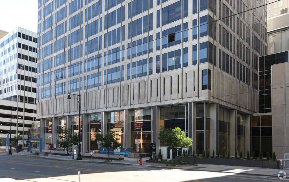 Commerce Tower Apartments For Rent in Kansas City, MO