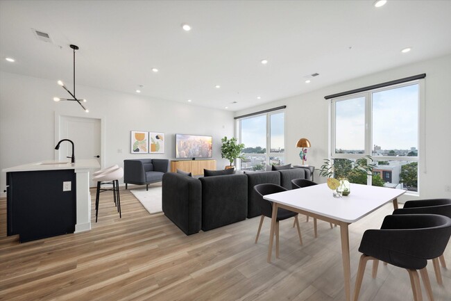 The Lenora - The Lenora Apartments